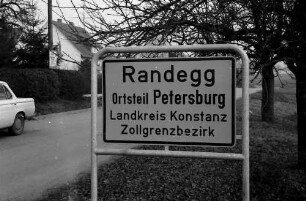 Randegg: Ortsschild; Randegg Ortsteil Petersburg