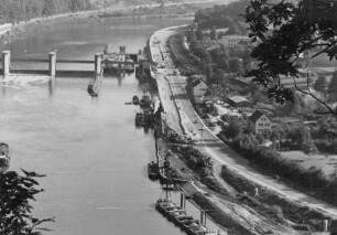 Neckargemünd unterer Vorhafen, Schleuse