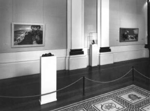 Dresden. Ausstellung "Aus den Depots der Neuen Meister", Albertinum, 5.8.-5.10.1997. Mosaiksaal (R. Paris, R. Nehmer)