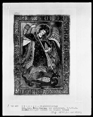 Psalter aus Aldersbach — Heiliger Michael den Drachen tötend, Folio 16verso