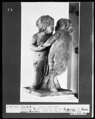 Ein Putto und ein Satyr