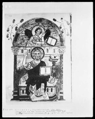 Evangeliar aus dem Bamberger Domschatz — Evangelist Matthäus, Folio 14verso