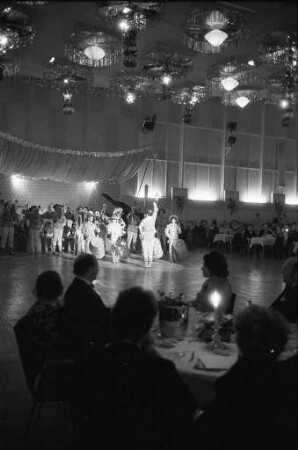 Ordensball der Karnevalsgesellschaft "Badenia" im Großen Saal der Stadthalle