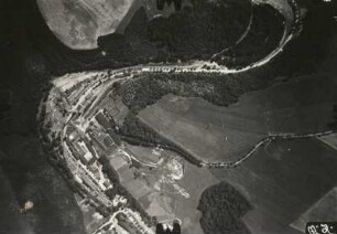 Nach der Hochwasserkatastrophe 1927. Dohna-Köttewitz. Müglitztal bei Papierfabrik. Hangwald (vgl. Meßtischblatt 5049)