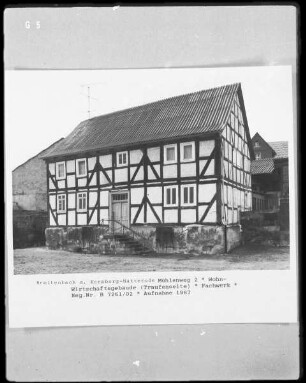 Wohn- und Wirtschaftsgebäude