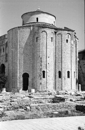 Zadar: Rundkirche St. Donatus, Archäologisches Museum