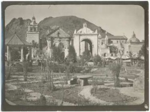 Die Wallfahrtskirche von Copacabana am Titicacasee