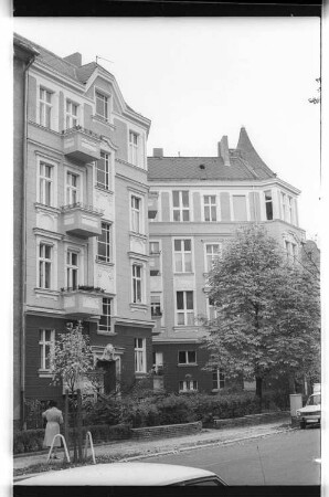 Kleinbildnegative: Mietshaus, Peter-Vischer-Straße Ecke Thorwaldsenstraße, 1979