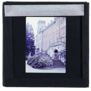 Sychrov, Schloss : Ostfassade