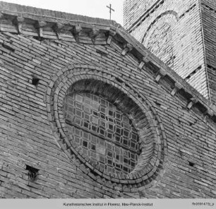 Sante Flora e Lucilla, Torrita di Siena