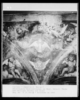Die Taube des Heiligen Geistes und Engel
