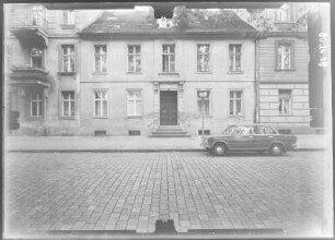 Potsdam, Hegelallee 39. Wohnhaus. Straßenfront