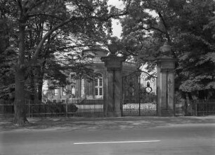 Schlosstor