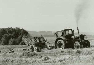 Traktor IFA, Feldarbeit, Ottendorf
