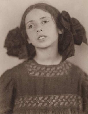 Petra Behrens, Mai 1908