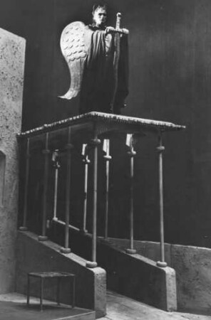 Hamburg. Deutsches Schauspielhaus. Deutsche Uraufführung des Schauspiels"Sodom und Gomorrha" von Jean Giraudoux 1946.