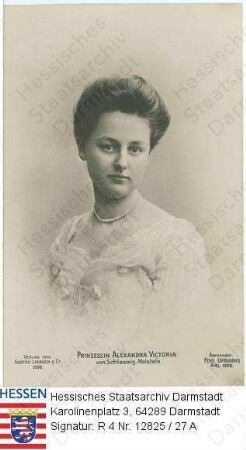 Alexandra Viktoria Prinzessin v. Preußen geb. Prinzessin zu Schleswig-Holstein-Sonderburg-Glücksburg (1887-1957) / Porträt, Brustbild