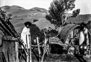 Toda Hütten (Deutsche Indien-Expedition 1926/1929 - 5. Südindien)