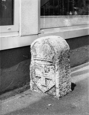 Kurtrierer Grenzstein; Limburg, Untergasse (Offheim) 5a