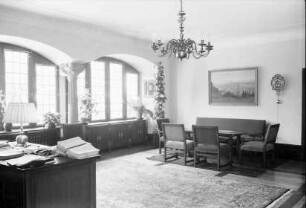 Freiburg: Rathaus, Amtszimmer des Oberbürgermeisters, mit Fenster
