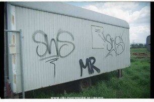 MR