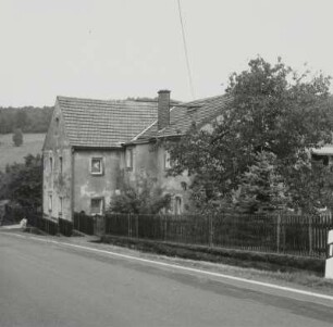 Ehem. Stellmacherei (heute Wohnhaus), erb. 1849, Langhennersdorf