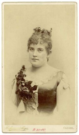 Portrait der Schauspielerin Martha Baumgart