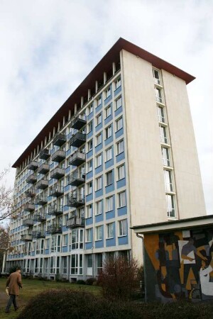 Dresden: Blaues Haus (Forschungsinstitut für Arbeitsschutz und Arbeitsökonomie), heute Wohnhaus