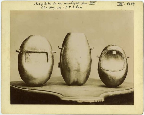 Gold vessels from the collection obsequiada á S.M. la Reina Lam. XVI, Antigüedades de los Quimbayas