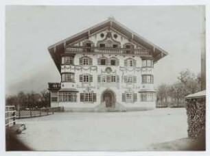 Haus St. Elisabeth (ehem. Neuhaus zur Post), Schliersee: Außenansicht