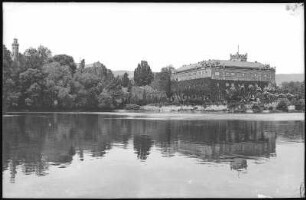 Klösterle. Schloss a. d. Eger