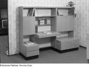 Kleiderschrank