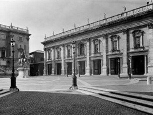 Palazzo dei Conservatori — Fassade