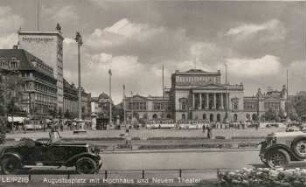 Leipzig: Augustusplatz mit Hochhaus und Neuem Theater