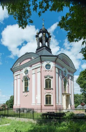 Katholische Kirche der Heiligen Dreifaltigkeit, Woutschyn, Weißrussland