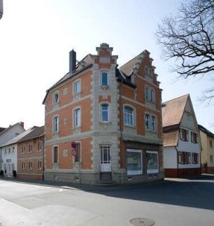 Heuchelheim, Ernststraße 2