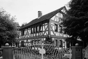 Wohnhaus; Weilrod, Schmiedhof 5