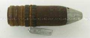 3,7 cm - Sprenggranate mit Bodenzünder