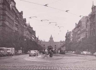 Prag, Wenzelsplatz. Blick vom Graben nach Osten zum Nationalmuseum