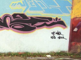 TUT MiR LEiD NEcK