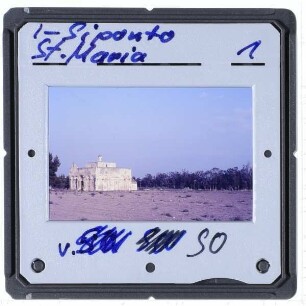 Siponto, Santa Maria Maggiore : von Südosten
