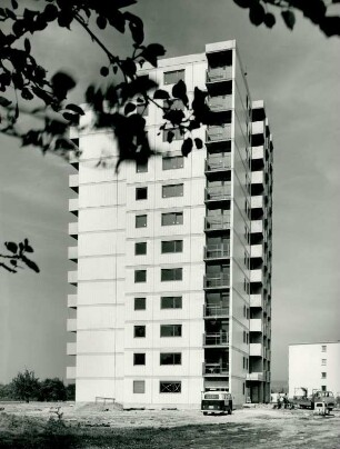 Wohnhochhaus, 1966-1967