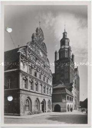 Stargard in Pommern, Rathaus und Kirche St. Marien