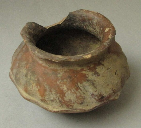 Clay vessel