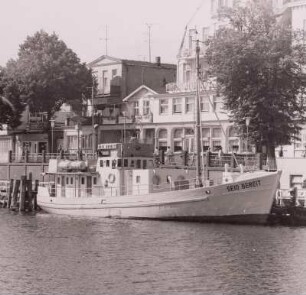 Rostock-Warnemünde, Schulmotorkutter Seid bereit