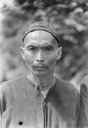 Mann mit Kappe (Deutsche Ostasien-Expedition 1937/1939)