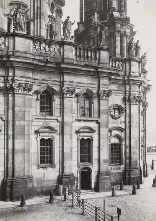 Katholische Hofkirche