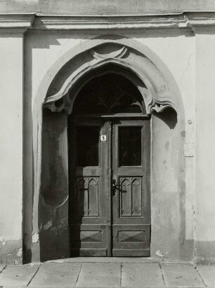 Portal : Freiberg, Obermarkt 8. Wohnhaus mit Ladeneinbau (1501/1550). Portal