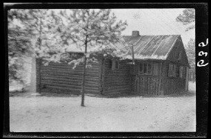 Blockhaus im Schnee