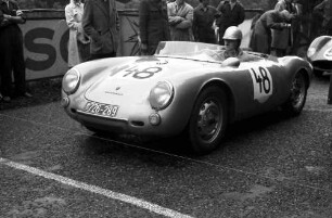 Schauinsland-Rennstrecke: Am Start; Nr. 48; Ludwig Fischer (Reichenhall); auf Porsche/Spyder